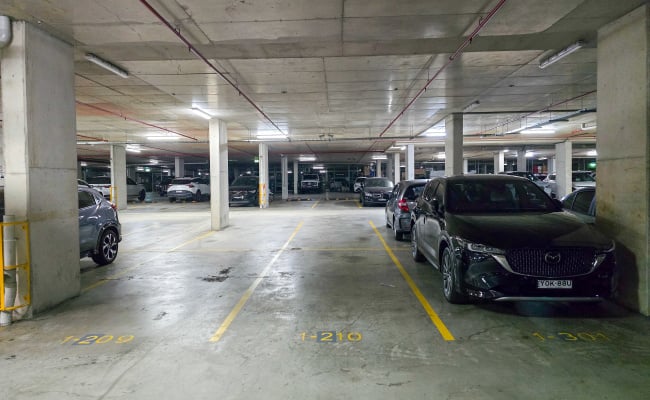 Car-Park-gauthorpe-street-rhodes-new-south-wales,-109907,-550516_1789529720.0154.jpg