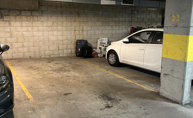 Car-Park-george-street-redfern-new-south-wales,-89356,-411725_1701230461.9259.jpg