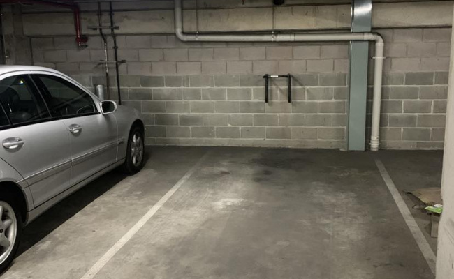 Car-Park-gore-street-fitzroy-victoria,-89297,-409343_1699860107.1038.jpg