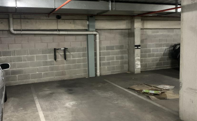 Car-Park-gore-street-fitzroy-victoria,-89297,-409343_1699860112.1634.jpg