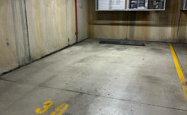 Car-Park-great-western-highway-wentworthville,-96112,-455990_1725191569.54.jpeg