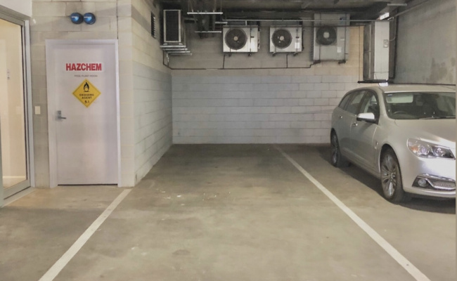 Car-Park-grenfell-street-adelaide-south-australia,-89237,-408953_1699524536.1462.jpg