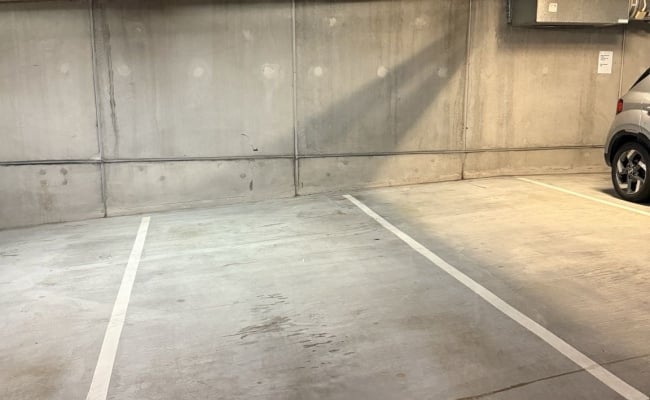 Car-Park-grey-street-south-brisbane-queensland,-108988,-542218_1785562052.4326.jpg