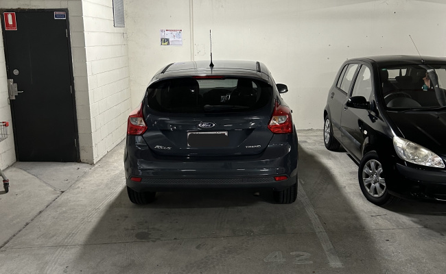 Car-Park-gympie-road-strathpine-queensland,-92138,-429336_1710386163.8943.jpg