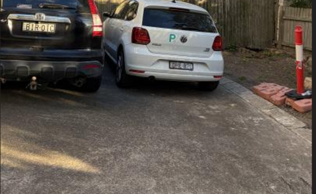 Car-Park-hastings-parade-north-bondi-new-south-wales,-109708,-548961_1788840287.2642.png