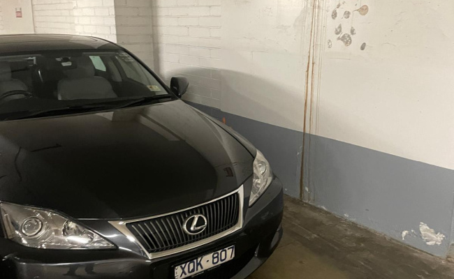 Car-Park-hay-place-melbourne-victoria,-110206,-554106_1791099205.0349.jpg