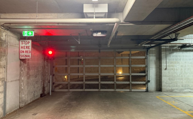 Car-Park-henderson-street-bondi-new-south-wales,-103732,-510645_1763534601.0997.jpg