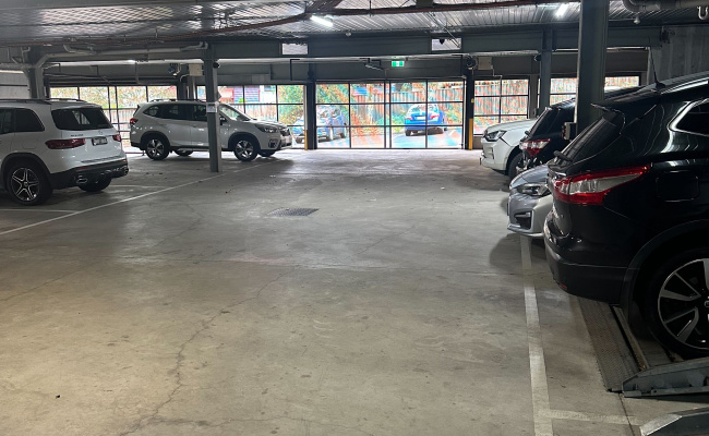 Car-Park-high-street-glen-iris-victoria,-102786,-501640_1756705204.3568.jpg