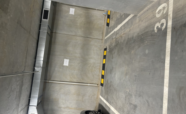 Car-Park-highett-victoria,-100915,-489235_1747194128.1092.jpeg