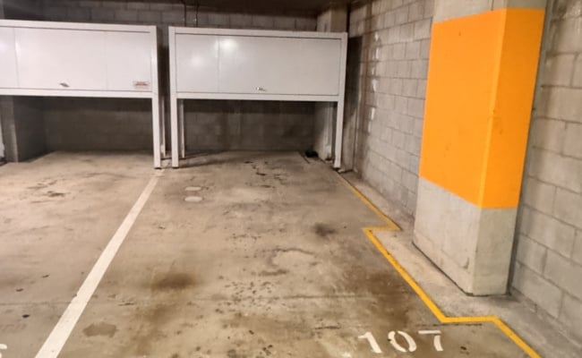 Car-Park-hope-street-spring-hill-queensland,-108203,-535373_1781751682.2672.jpg