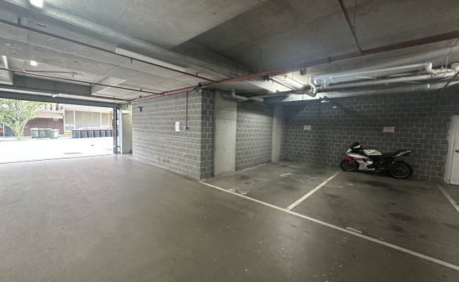 Car-Park-john-street-mascot-new-south-wales,-98881,-475081_1737942905.3408.jpeg