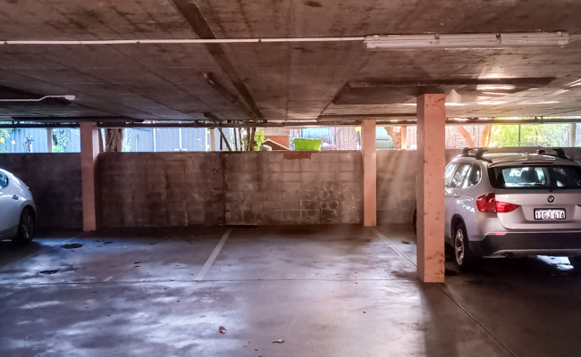 Car-Park-kings-park-road-west-perth-western-australia,-155836,-779505_1782221348.8787.jpg