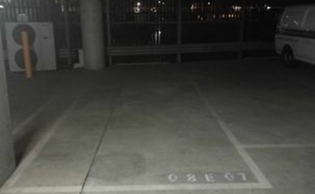 Car-Park-la-trobe-street-docklands-victoria,-92960,-434282_1713115796.0388.jpg