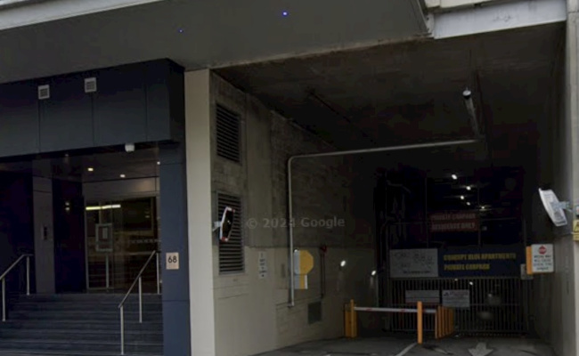 Car-Park-la-trobe-street-melbourne-victoria,-107281,-529046_1777124552.0255.jpg