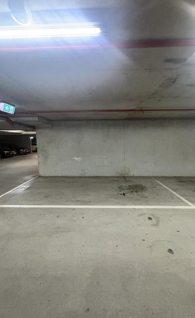 Car-Park-la-trobe-street-west-melbourne-victoria,-109229,-544602_1786759611.4653.jpg