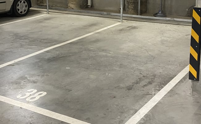 Car-Park-leicester-street-carlton-victoria,-100622,-487298_1745838682.1977.jpg