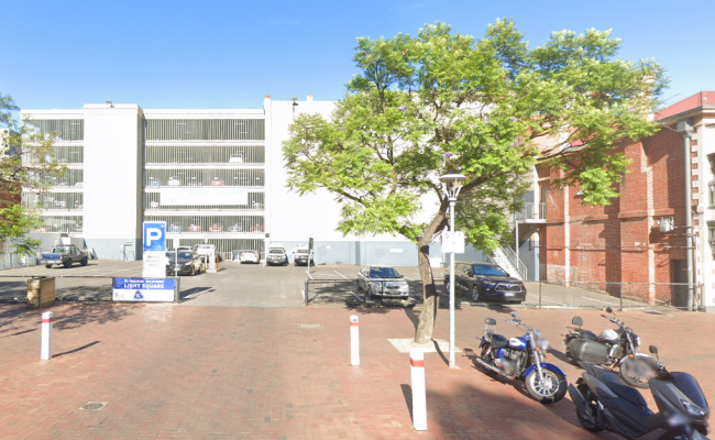 Car-Park-light-square-adelaide-south-australia,-100211,-484771_1743551157.7887.png