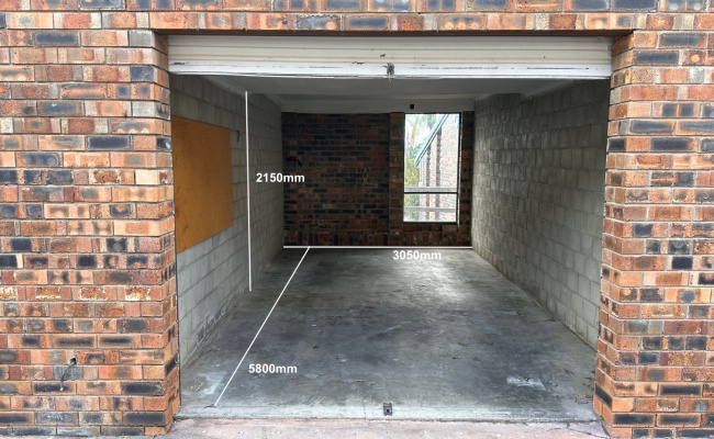 Car-Park-linning-street-mount-warren-park-queensland,-153545,-764486_1774947239.164.jpeg