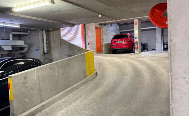 Car-Park-liverpool-street-darlinghurst-new-south-wales,-106980,-527085_1775629774.2472.jpg