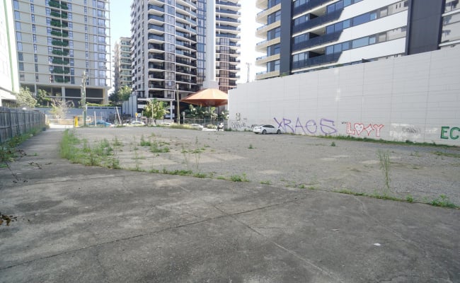 Car-Park-manning-street-south-brisbane-queensland,-109604,-547569_1788225134.6702.jpg