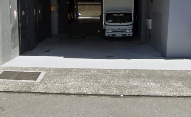 Car-Park-masters-street-newstead-queensland,-100221,-484825_1743582187.8396.jpeg