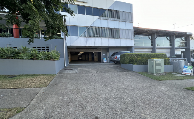 Car-Park-mayneview-street-milton-queensland,-97038,-462364_1728952758.6573.jpeg