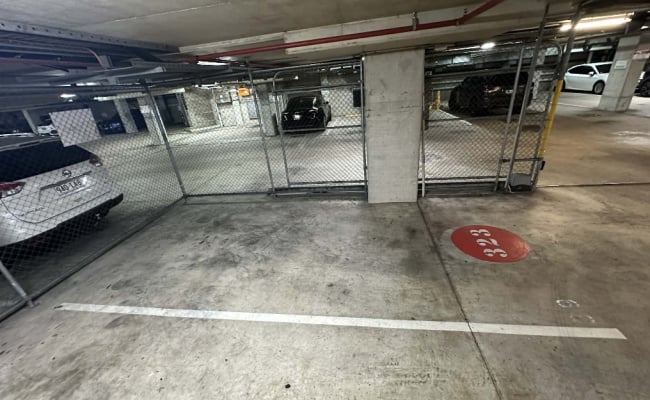 Car-Park-melbourne-street-south-brisbane-queensland,-106666,-525123_1774140016.451.jpg