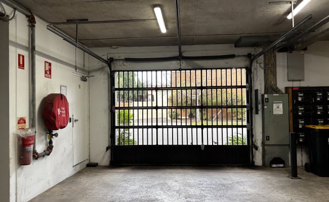 Car-Park-miles-st-southbank,-108754,-539469_1784440926.6944.jpg