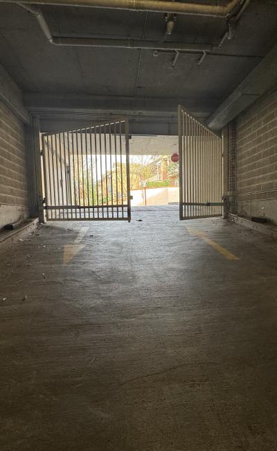 Car-Park-military-road-neutral-bay-new-south-wales,-108664,-542359_1785719500.9629.jpg
