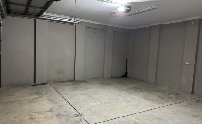 Car-Park-morley-drive-morley-western-australia,-99423,-479688_1740171736.9078.jpeg