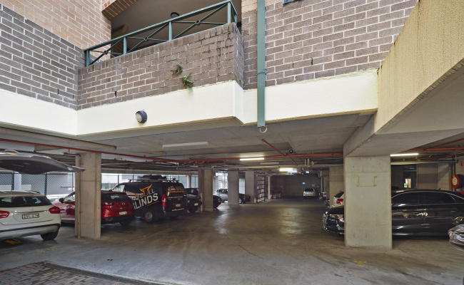 Car-Park-myrtle-street-chippendale-new-south-wales,-92901,-434053_1712899522.1786.jpg