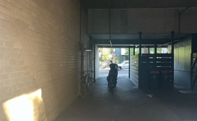 Car-Park-napier-street-south-melbourne,-14010,-364162_1675066910.7042.jpg