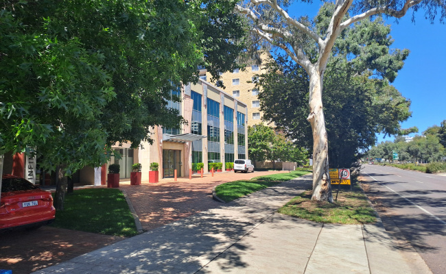 Car-Park-northbourne-avenue-braddon-australian-capital-territory,-99347,-480748_1740898098.7561.jpg