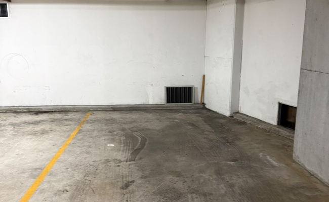 Car-Park-o-riordan-street-mascot-new-south-wales,-110449,-556719_1792367321.7872.jpg