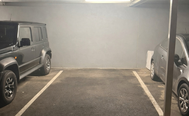 Car-Park-old-south-head-road-bellevue-hill-new-south-wales,-105183,-516016_1768214312.5368.jpg