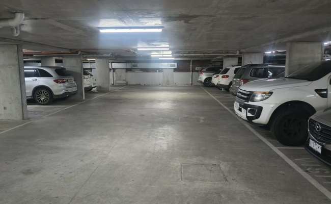 Car-Park-oxford-street-collingwood-victoria,-110302,-555270_1791620747.3398.jpg