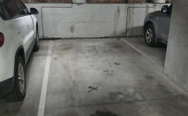 Car-Park-oxford-street-collingwood-victoria,-110302,-555270_1791620772.7166.jpg