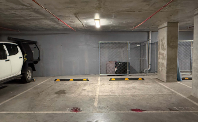 Car-Park-palmerston-crescent-south-melbourne-victoria,-110420,-556753_1792371127.3908.png