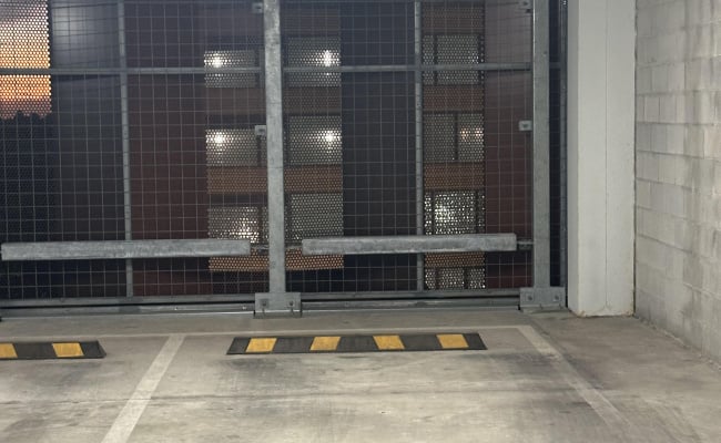 Car-Park-penny-place-adelaide-south-australia,-99564,-480504_1740707642.7512.jpg
