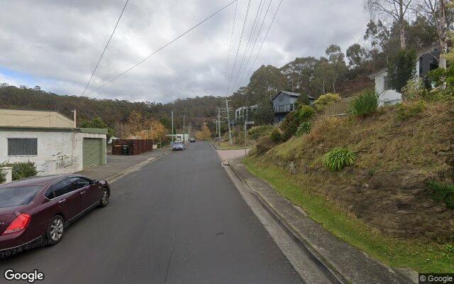 Car-Park-poets-road-west-hobart,-95118,-667188_1741069519.1146.jpg