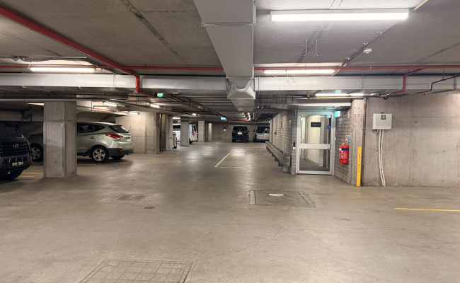 Car-Park-queen-street-melbourne-victoria,-109082,-542961_1785981604.0939.jpg