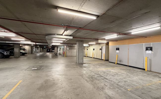 Car-Park-queen-street-melbourne-victoria,-109082,-542962_1785981635.7692.jpg