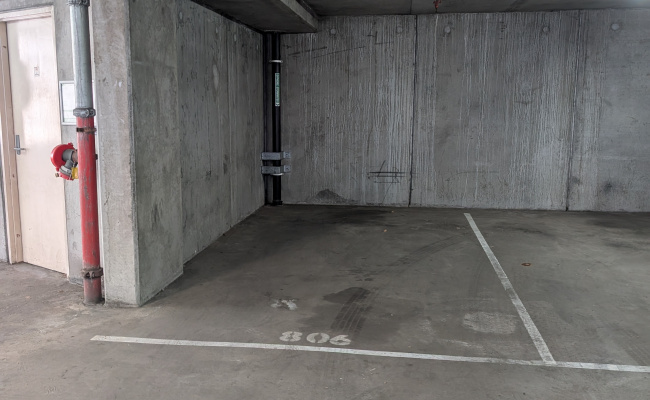 Car-Park-queens-bridge-street-southbank-victoria,-100219,-484816_1743577210.2481.jpg
