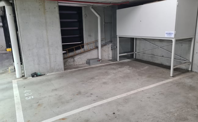 Car-Park-queens-road-melbourne,-30995,-519142_1770685450.426.jpg