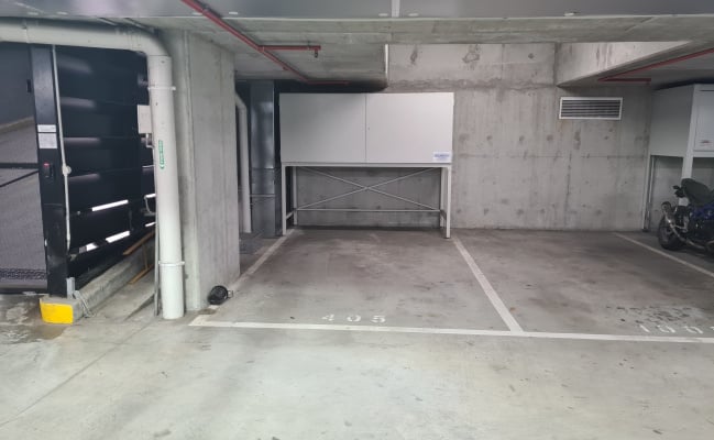 Car-Park-queens-road-melbourne,-30995,-519142_1770685506.4775.jpg