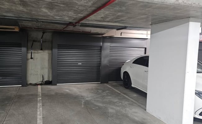 Car-Park-queens-road-melbourne-victoria,-107226,-528676_1776842312.3527.jpg
