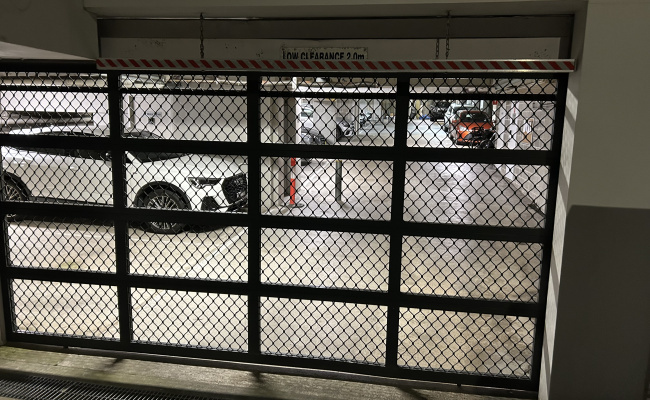 Car-Park-queenscliff-road-queenscliff-new-south-wales,-109372,-546823_1787840696.6199.jpg