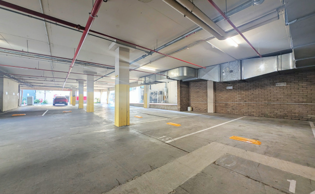 Car-Park-raglan-street-south-melbourne-victoria,-155007,-780507_1782782142.5665.jpg