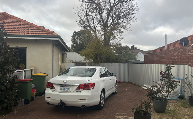 Car-Park-rennie-crescent-north-hilton-western-australia,-103599,-506511_1760438282.4864.jpeg