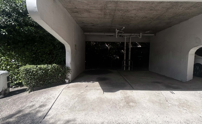 Car-Park-roscoe-street-bondi-beach-new-south-wales,-143029,-679463_1745027273.6791.jpg